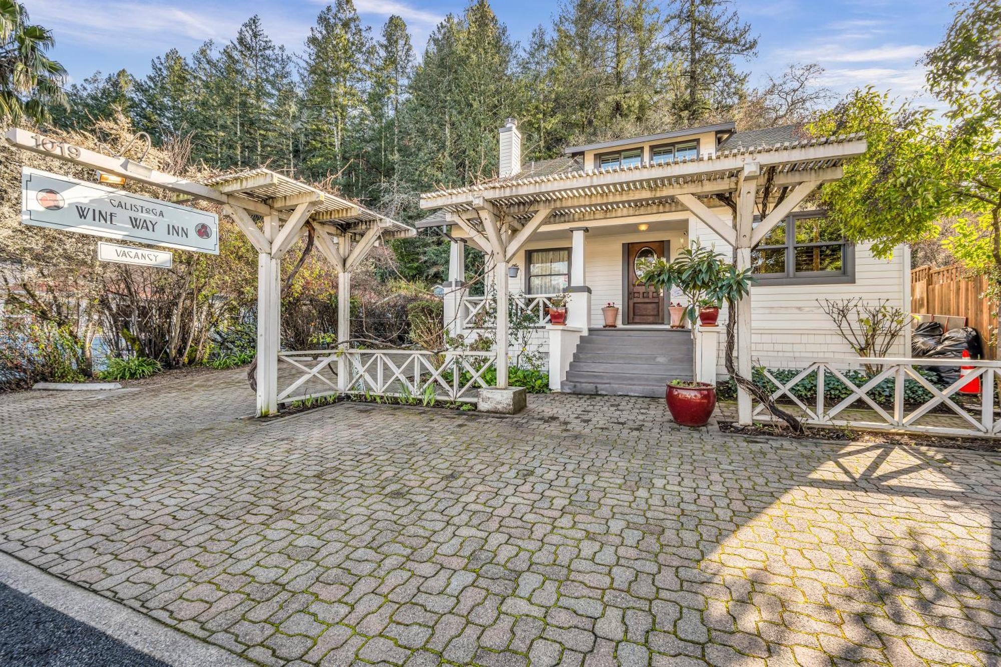 Calistoga Wine Way Inn Экстерьер фото