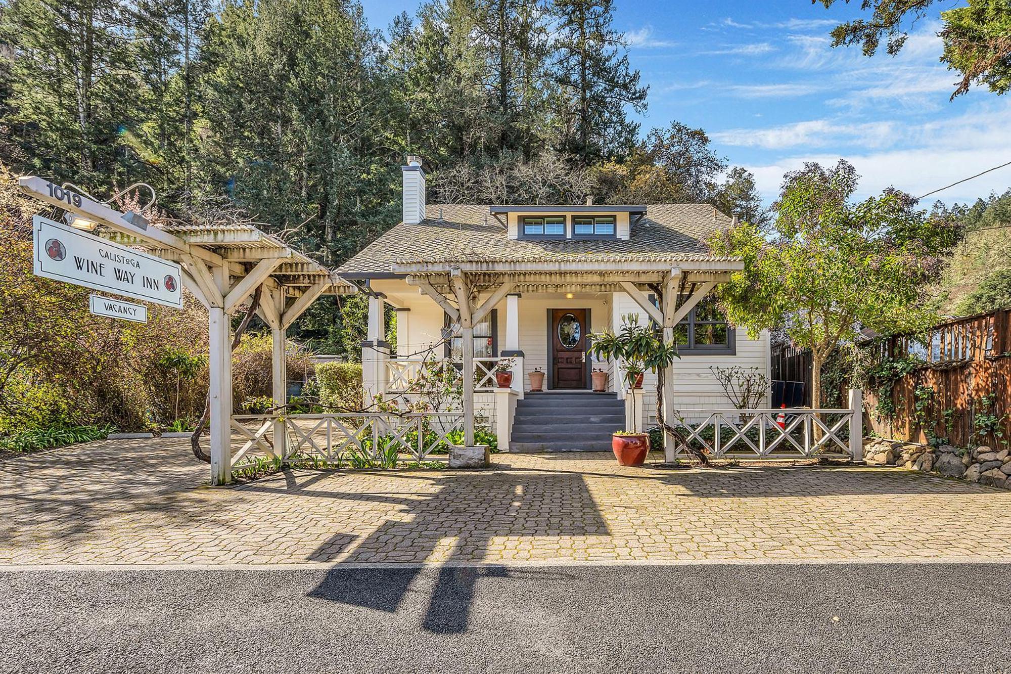 Calistoga Wine Way Inn Экстерьер фото