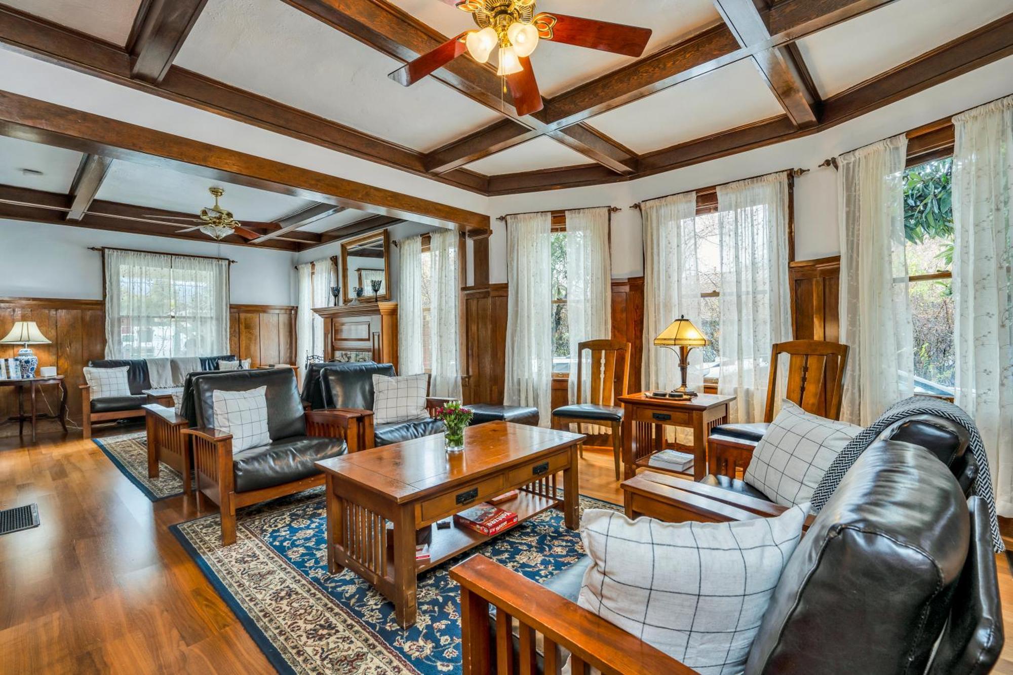 Calistoga Wine Way Inn Экстерьер фото