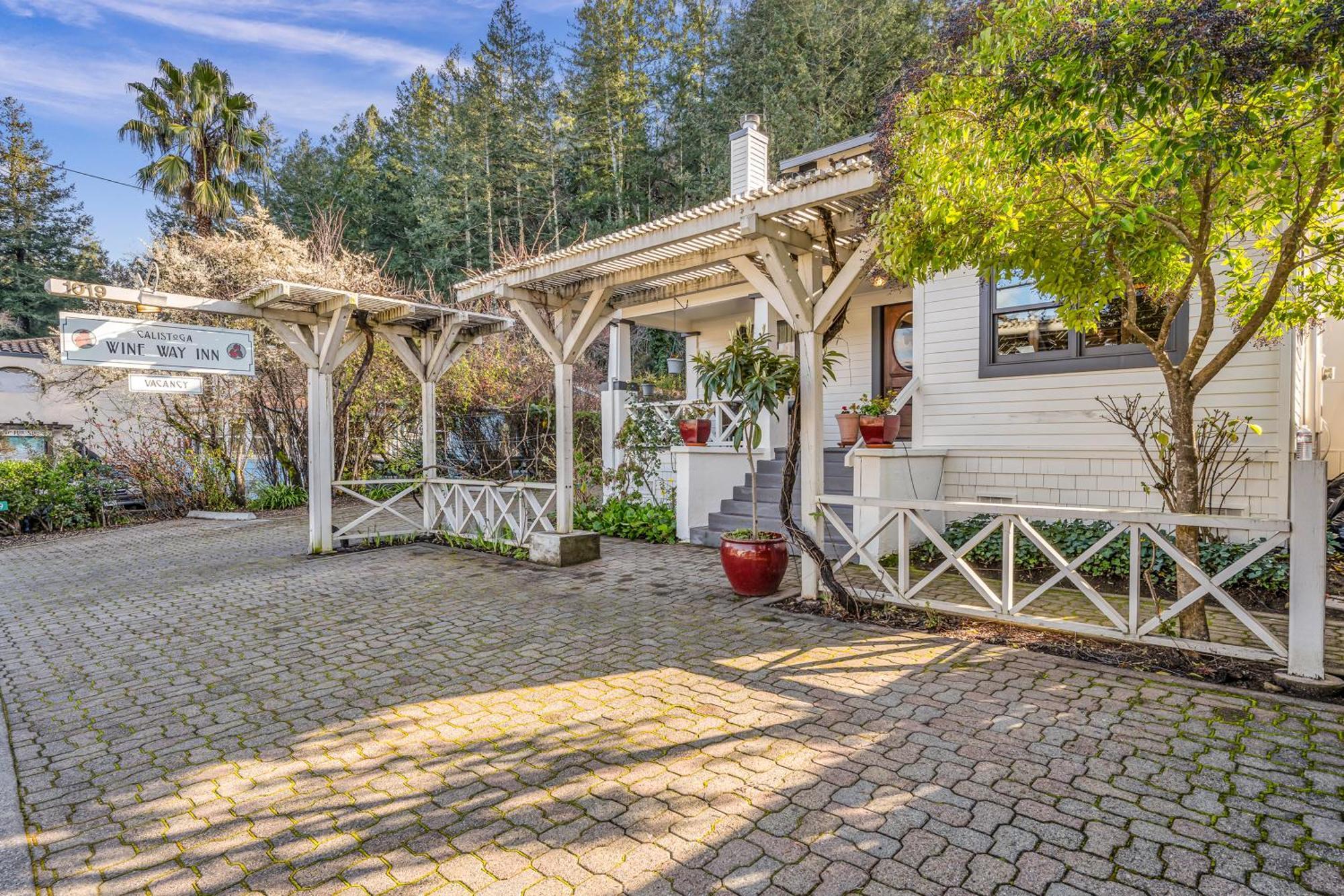 Calistoga Wine Way Inn Экстерьер фото