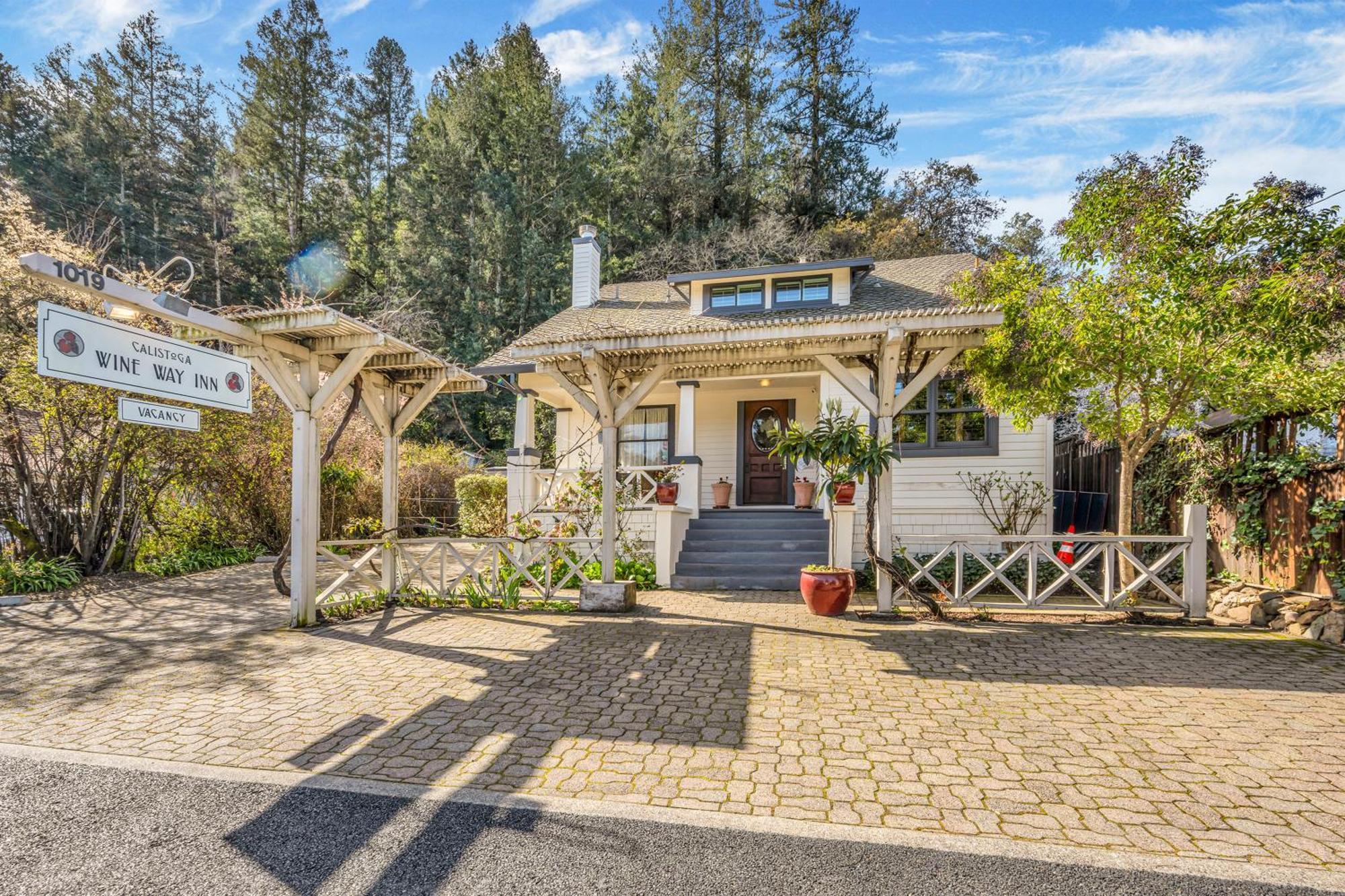 Calistoga Wine Way Inn Экстерьер фото